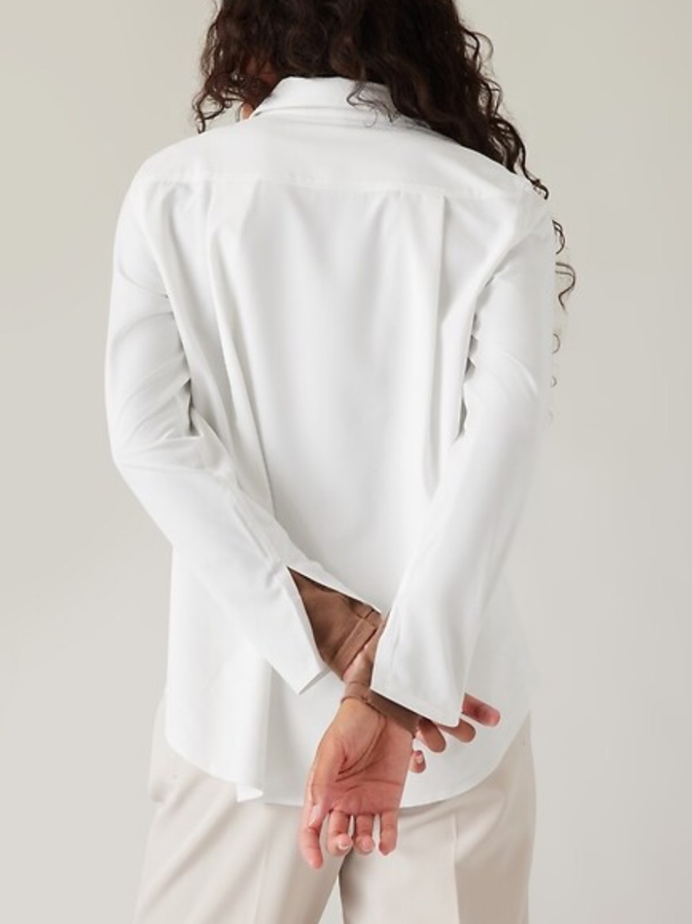 Athleta Everlasting White Wrinkle Resistant Business Casual UPF 50+ Button Down - Picture 2 of 8